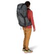 Bagside af Osprey Exos 48L vandrerygsæk (herre) - på en model
