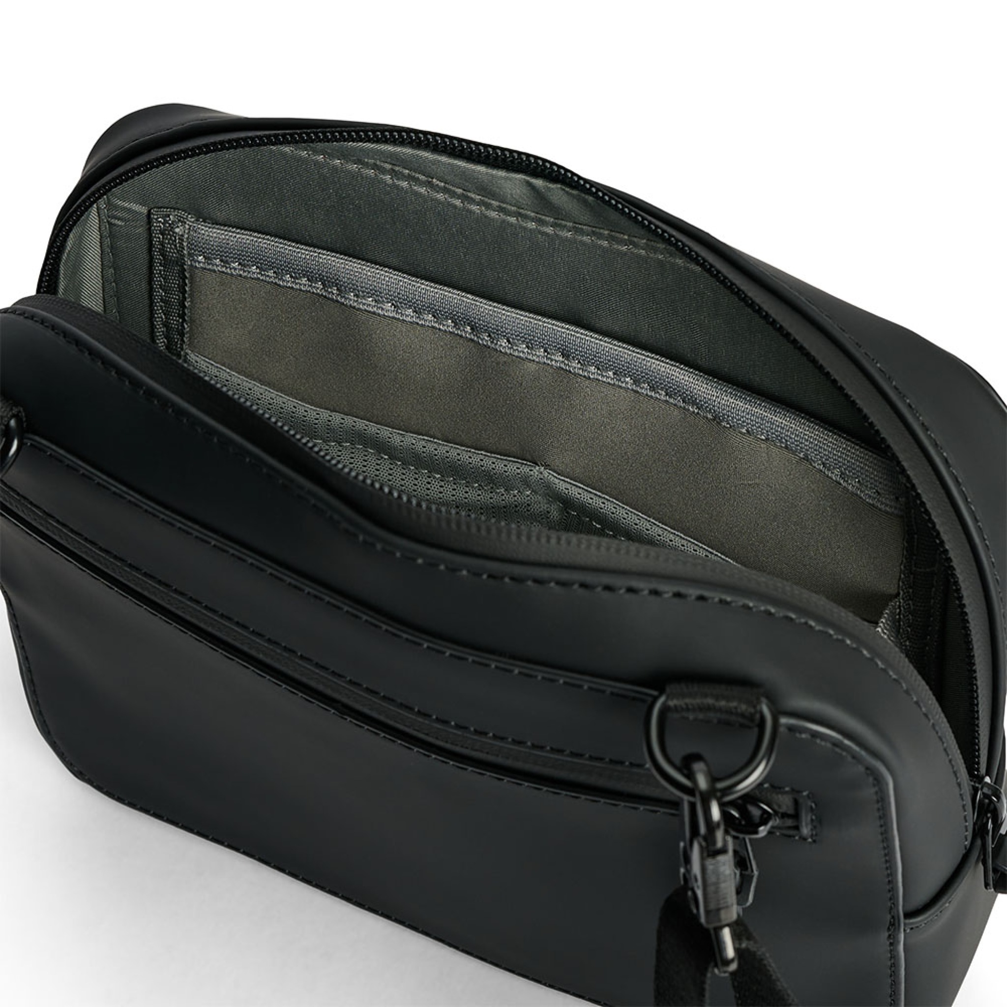 Tretorn Box Crosspack Large vandtæt taske (unisex) i sort