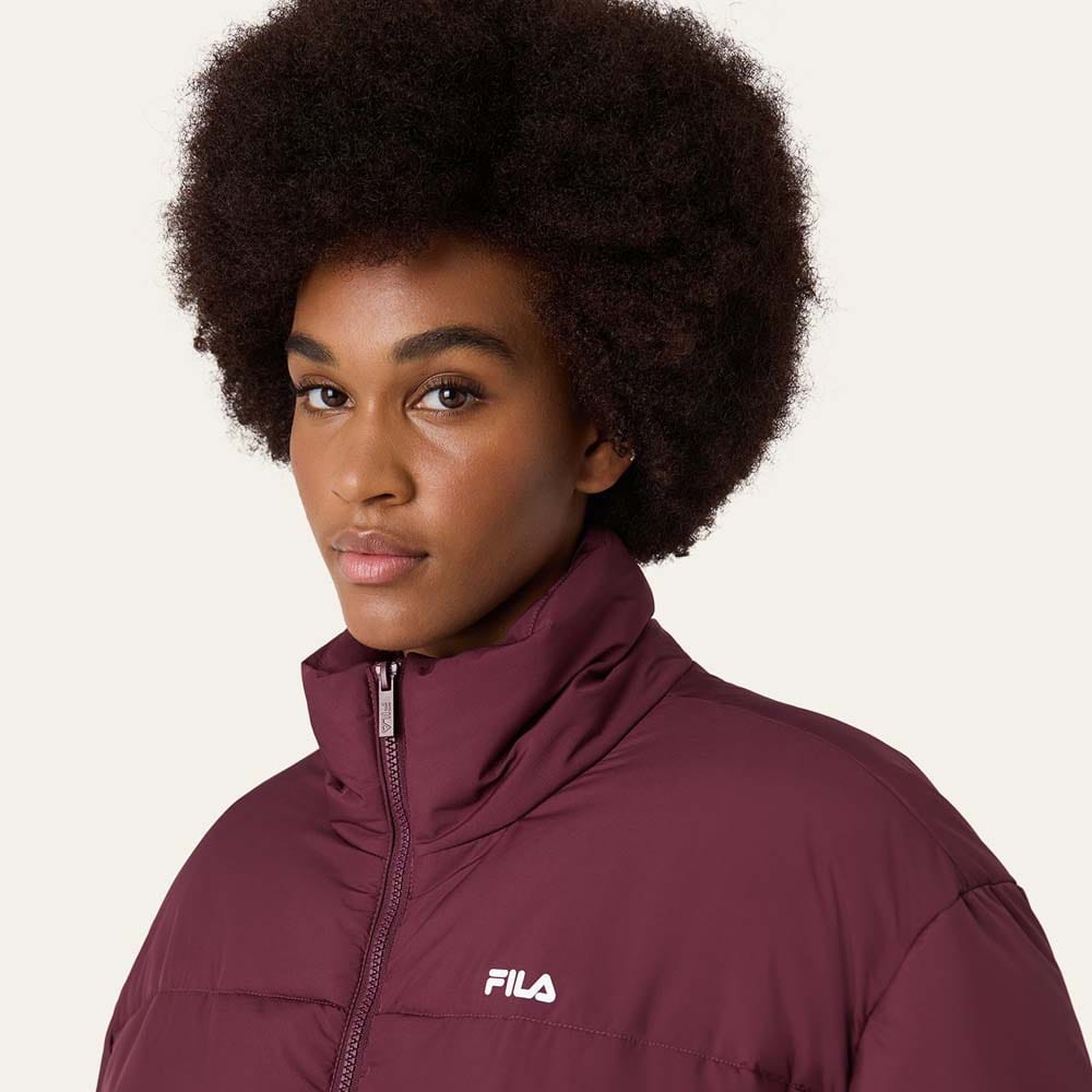 nærbillede af Fila Cimone relaxed puffer jacket vinterjakke (dame)