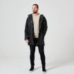 mandligt model i Tretorn Wings regnjakke sort