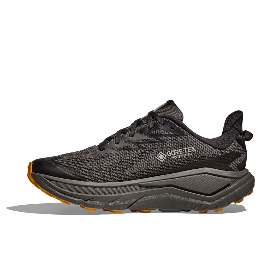 profil af sort Hoka Challanger 8 GTX trailsko (herre)