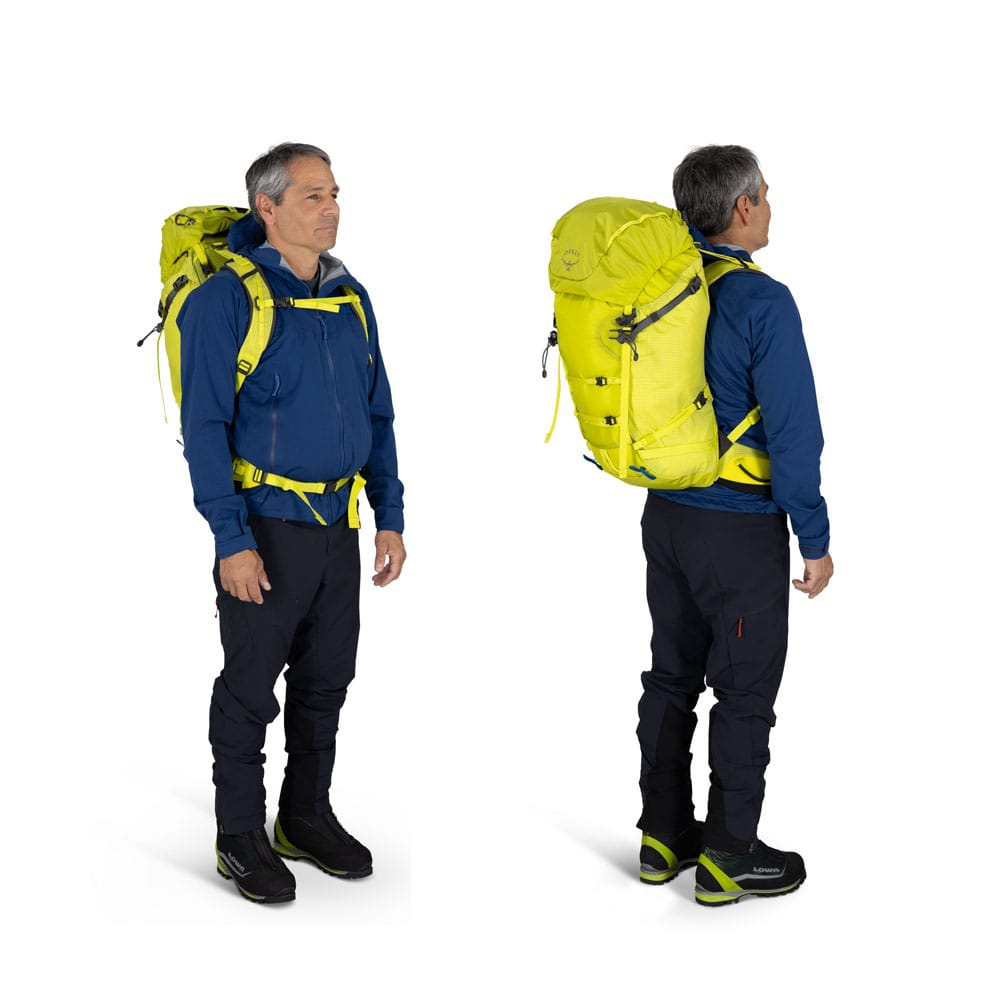 Osprey Mutant 38 klatrerygsæk (unisex) på en model - set bagfra og forfra