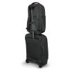 en Osprey Ozone Laptop Backpack rygsæk (unisex) og en kuffert