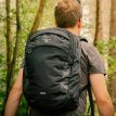 Osprey Poco™ Changing Backpack skiftetaske (unisex) på en model