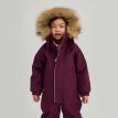 et barn har en Reima Reimatec winter overall Trondheim vinterheldragt (børn) på