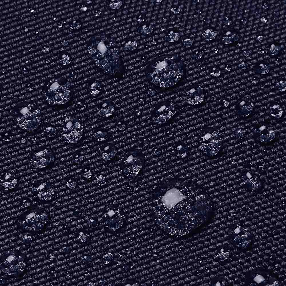 Overfladen på stoffet på Under Armour Undeniable 5.0 Medium 58L træningstaske (unisex)