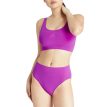 Adidas Highwaist Brief trusser (dame) på en model