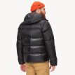 bagside af Marmot Guides Down Hoody dunjakke 2024 (herre) på en model