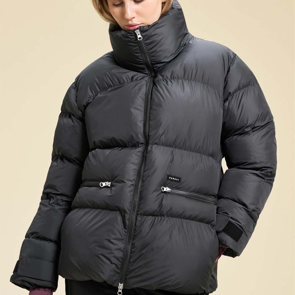 Forside af Casall Hero Puffer Jacket vinterjakke (dame)