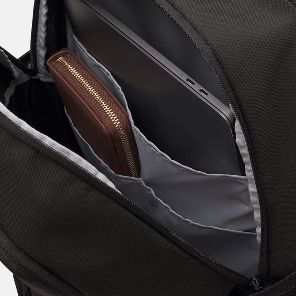 indvendig lomme på Under Armour Hustle Sport 6.0 Backpack hverdagsrygsæk (unisex)