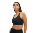 En model iført den flotte Röhnisch Flattering Sportsbra (dame)