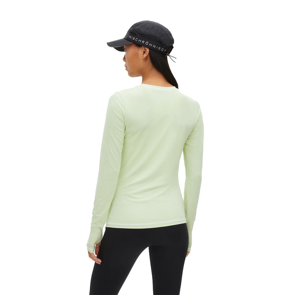Jacquard Long Sleeve på model bagfra