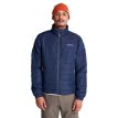 Timberland Axis Durable Water repellent packable jakke (herre) på en model i navy