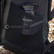 rum med vandflaske på en Bergans Rondane V6 65L rygsæk (herre)