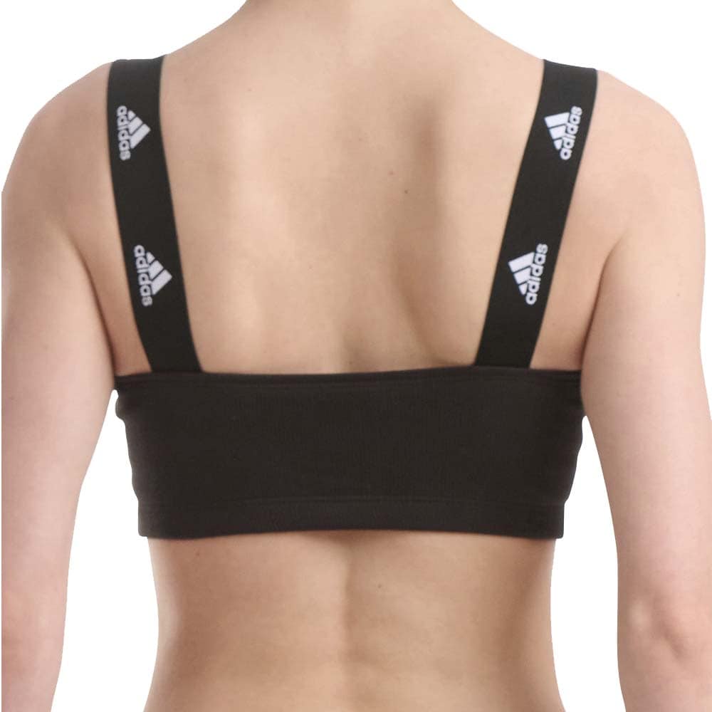 En model iført Adidas Bandeau træningstop (dame) viser ryggen