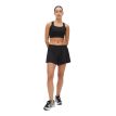 Röhnisch Lightweight Running Shorts (dame) på en model