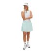 Behagelig og flot Röhnisch Abby Sleeveless Top træningstrøje (dame) på en model