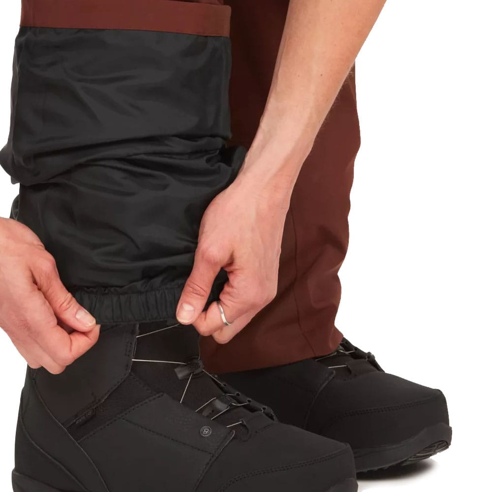 Nederste del af benene på Marmot Refuge Pants skibukser (dame)
