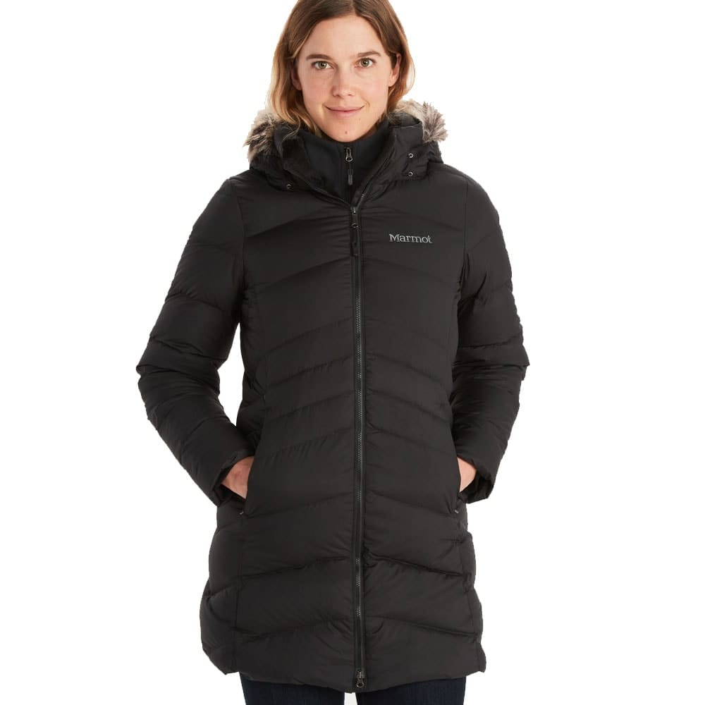 Marmot Montreal Coat (dame) på en model med lukket lynlås