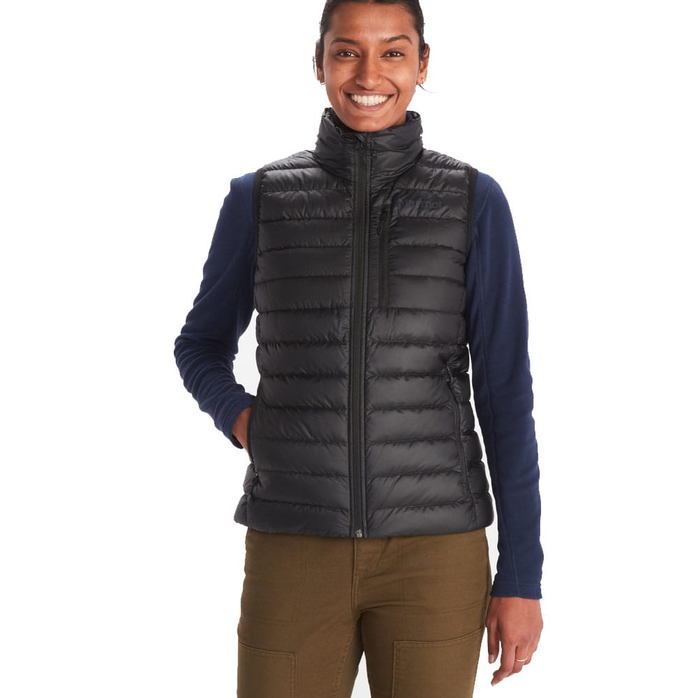 Marmot Highlander Vest dunvest (dame) set forfra båret af en model