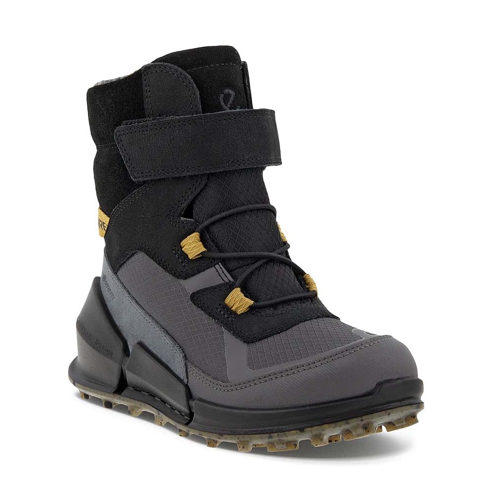 Ecco Biom K2 1S GTX vinterstøvler (børn) set skråt forfra