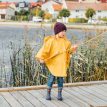 Grytgöl WP på en model på en badebro
