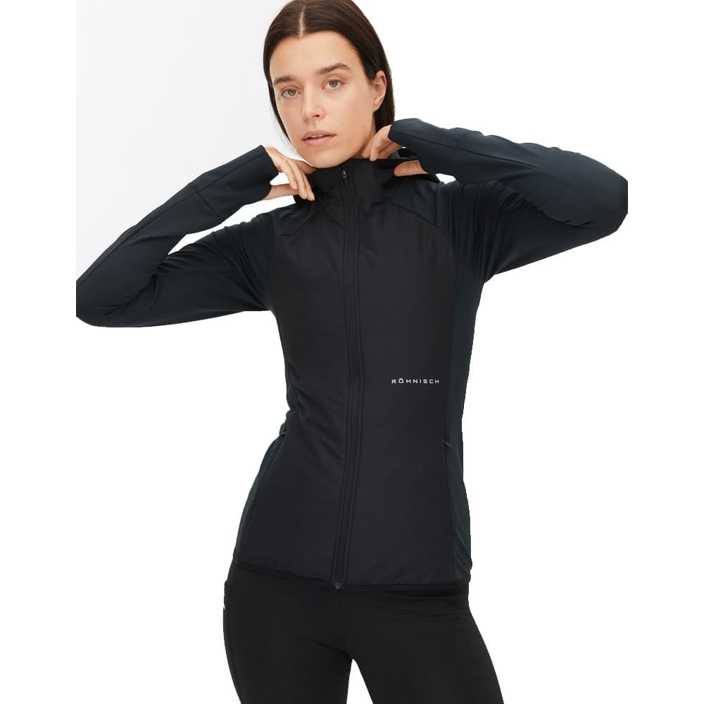 Free Motion Padded Jacket, Black på model, der står vendt mod kameraet