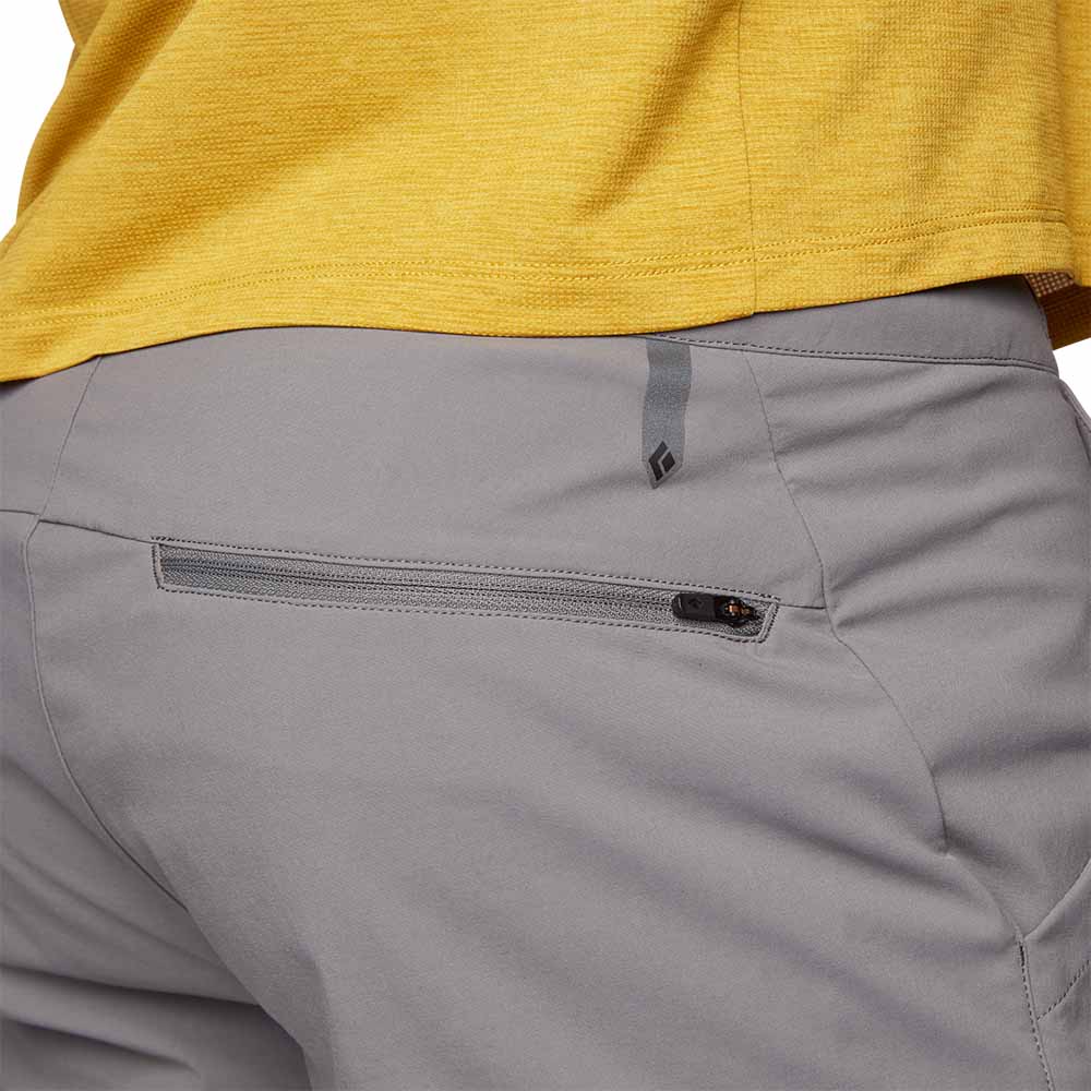 Baglomme på Technician Pro Alpine Pants fra Black Diamond.