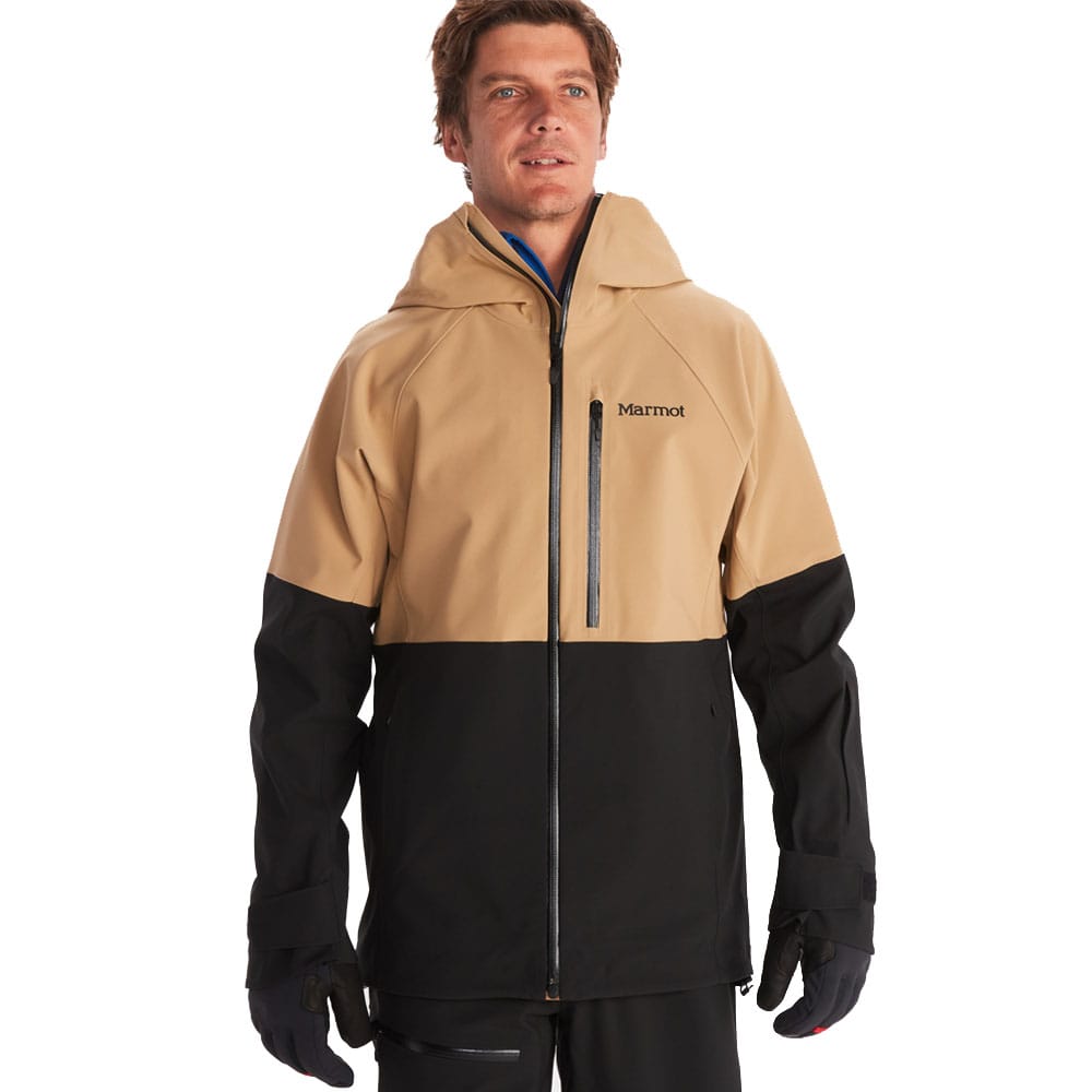 Mand iført Marmot Refuge Pro Jacket (herre)