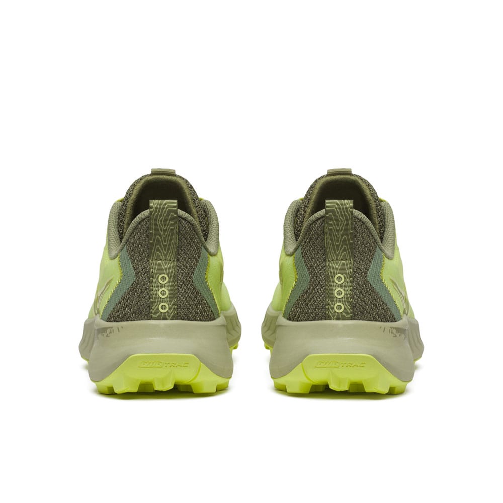 Bagside og hæl på Saucony Peregrine 15 løbesko (dame)