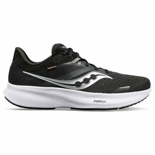 Et par behagelige og stabile Saucony Ride 16 løbesko (dame) i farverne black/white