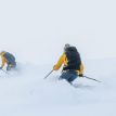 to modeller bærer hver sin Bergans Rondane V6 40L rygsæk (herre)