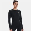 forside af Under Armour UA Coldgear Authentics Crew træningstrøje (dame) på en model