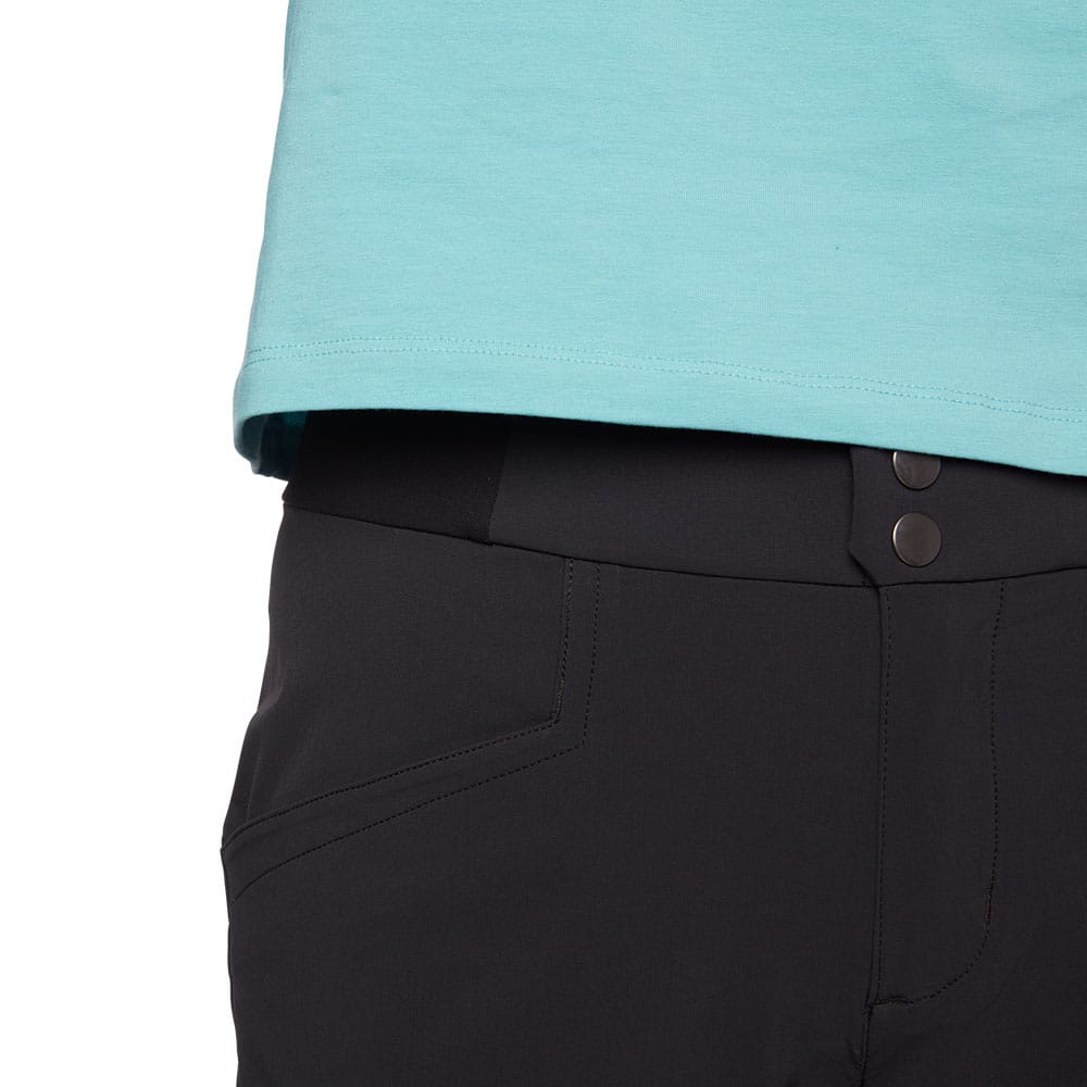 Nærbillede af Black Diamond Valley Shorts