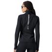 ryggen på Casall Windtherm Jacket træningsjakke (dame) - med reflekser