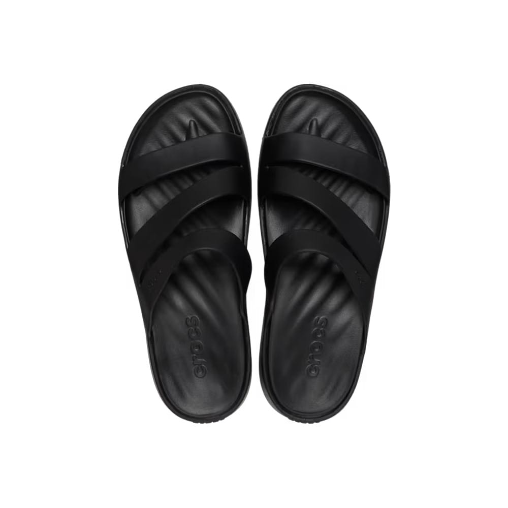 pari mustia Crocs Getaway Strappy sandaaleja (naiset)