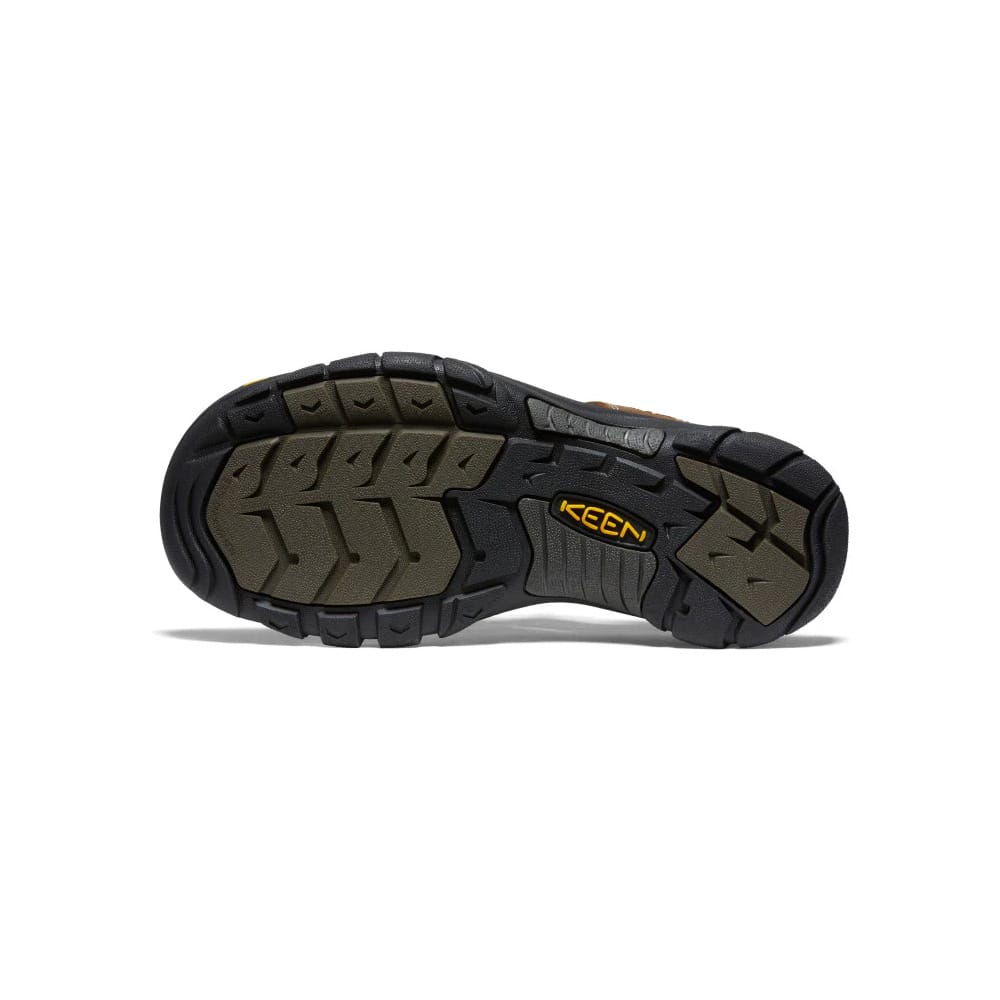 Keen Newport sandaalien (miehet) pohja alta