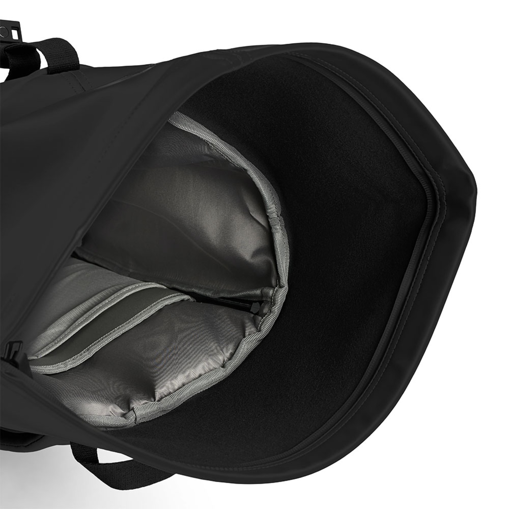 Tretorn Rollpack vedenpitävä reppu (unisex) mustana