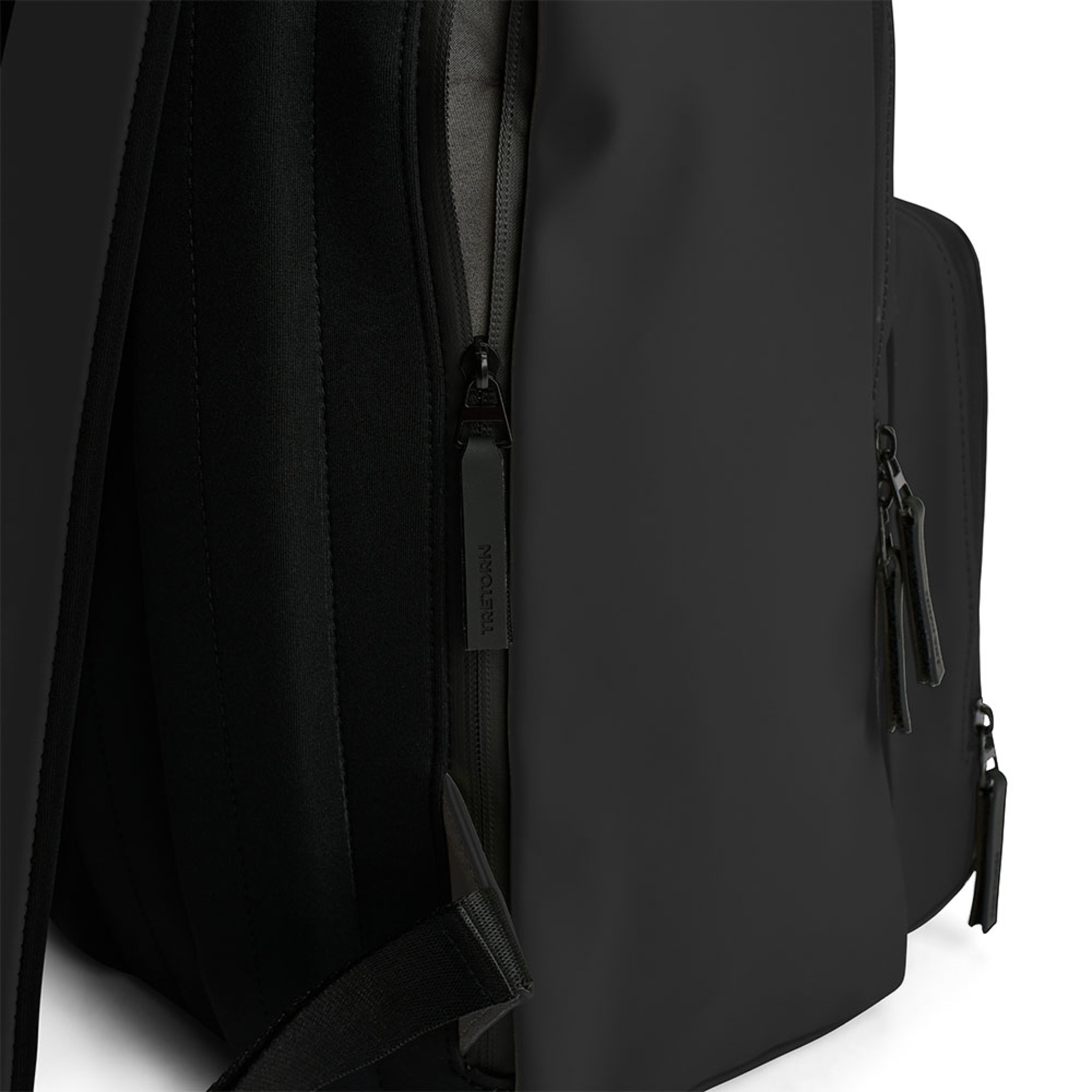 Tretorn Basepack vedenpitävä reppu (unisex) mustana