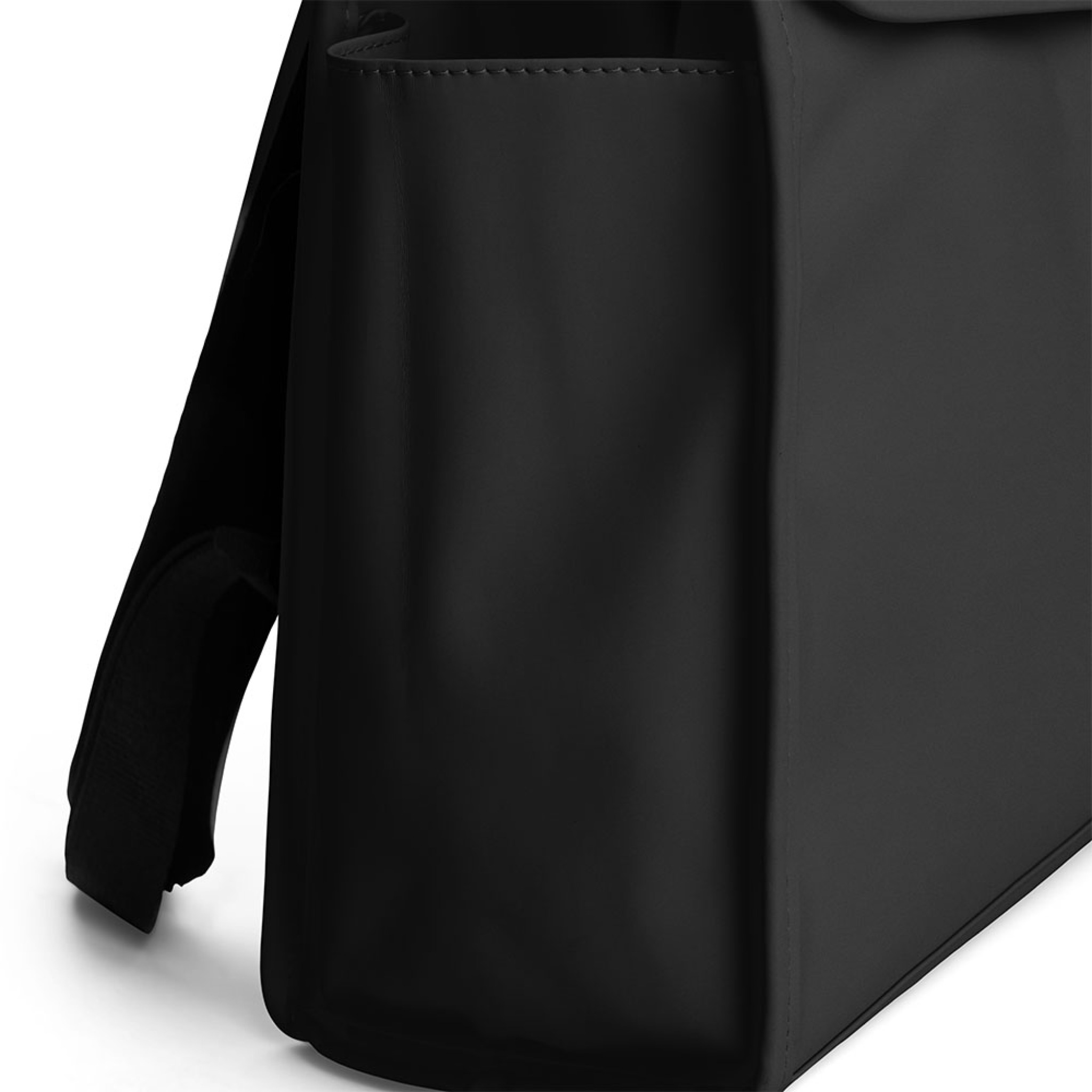 Tretorn Daypack vedenpitävä reppu (unisex) mustana