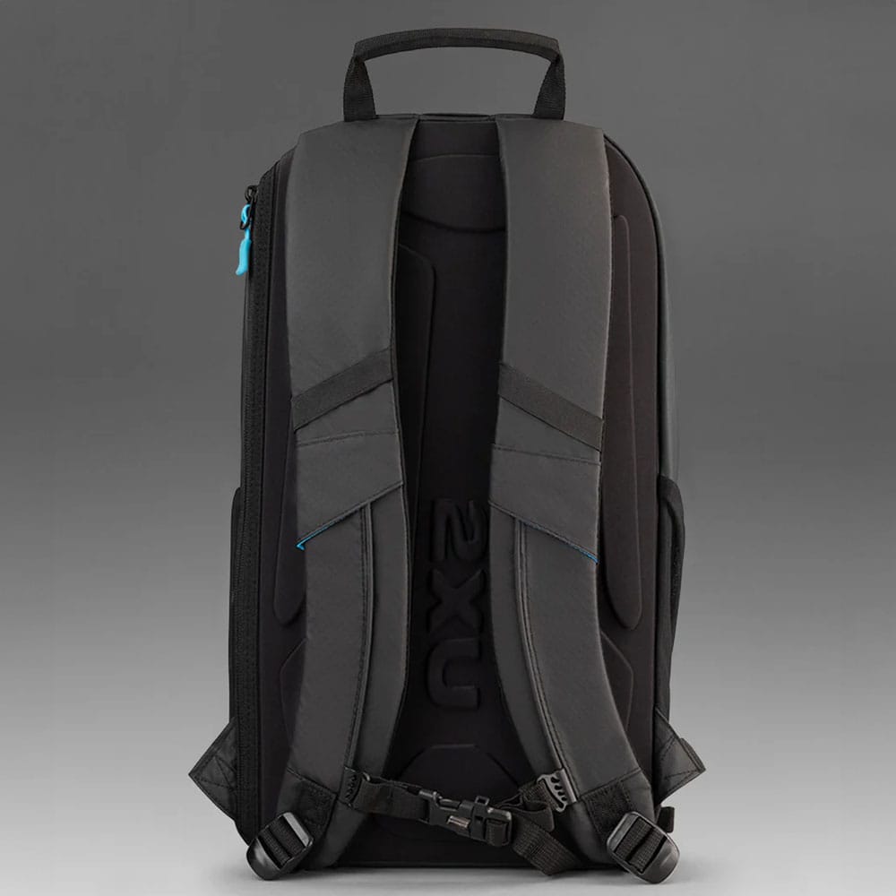 2XU Commute Backpack repun (unisex) selkälevy