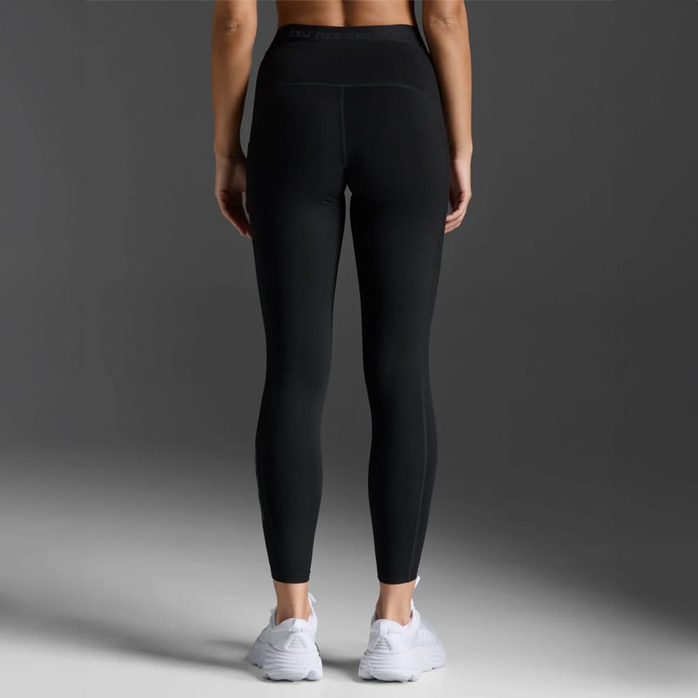 2XU Form Stash Hi-Rise Compression Tights treenileggingsit (naiset) naisella takaa