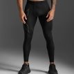 malli pukee mustat 2XU Ignition Shield Compression Tights juoksutightsit (miehet)
