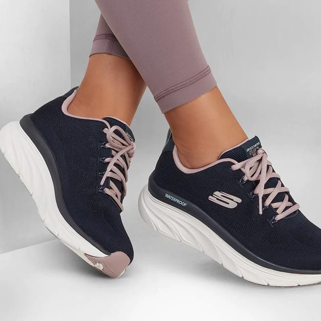 Skechers D'Lux Walker - Get Oasis Waterproof tennarit (naiset) - Image 7