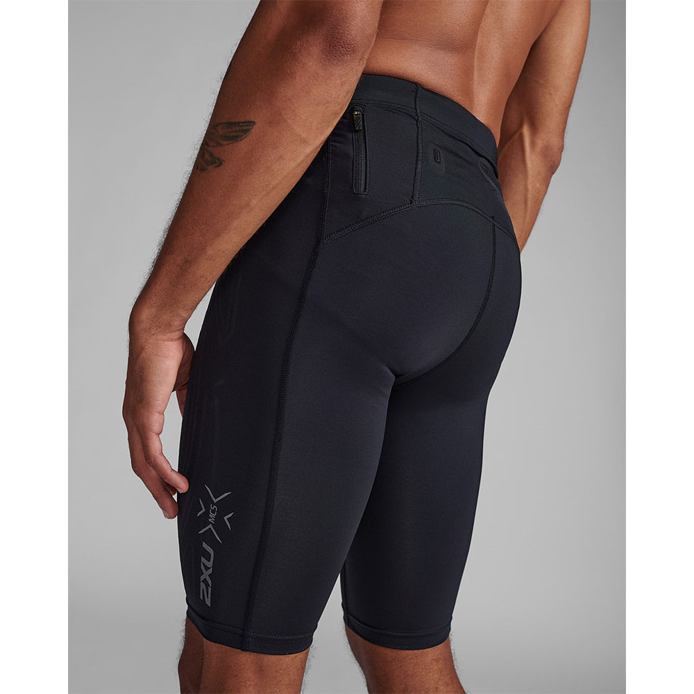 2XU Light Speed Compression Shorts (miehet) mustana