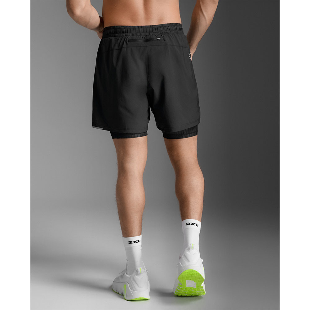 2XU Aero Mesh 2-in-1 5 inch Shorts (miehet) musta
