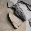 kaksi Merrell Moab Speed 2 GTX vaelluskenkää (miehet)