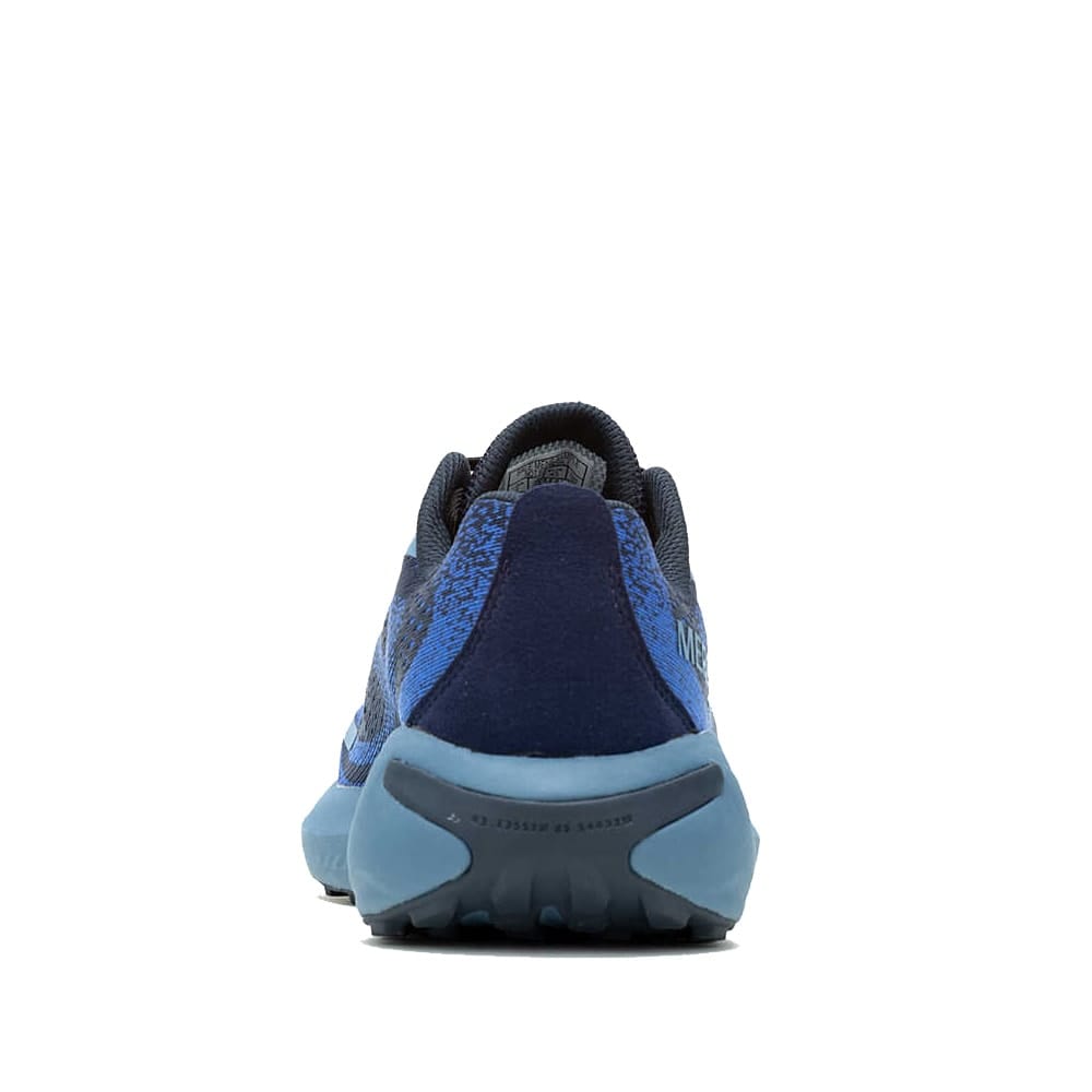 Kantapään takaosa tyylikäästä ja iskuja vaimentavasta Merrell Morphlite juoksukengästä (miehet)