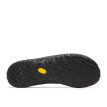 TRAIL GLOVE 8:n pohjan alapuoli