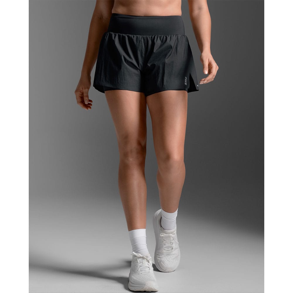 2XU Aero Hi-Rise 2-in-1 3 inch Shorts (naiset) musta